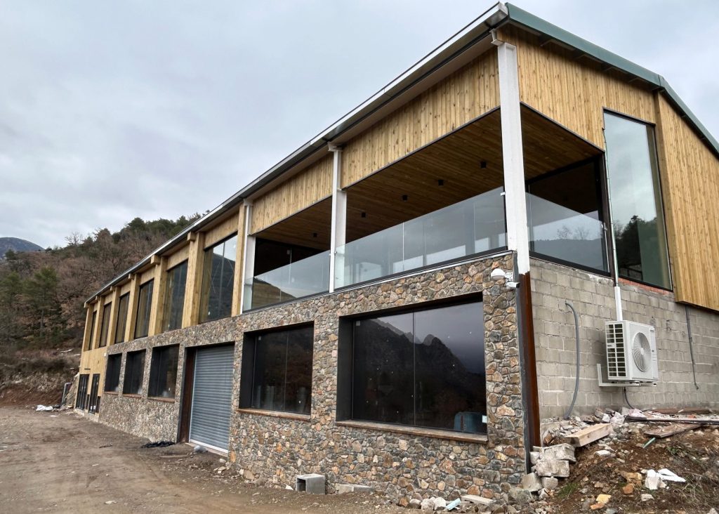 Construcció Nau i Legalització Indústria Agroalimentària a Bresca